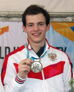 Александр Петров
